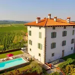 Hotel Gredic Heritage Residences 4*