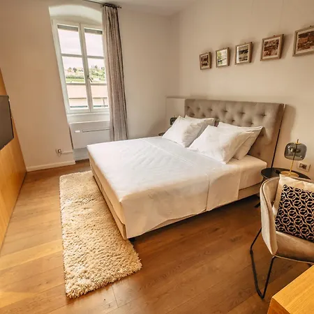 Hotel Gredic Heritage Residences Dobrovo
