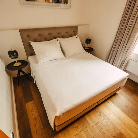 Gredic Heritage Residences Hotel Dobrovo