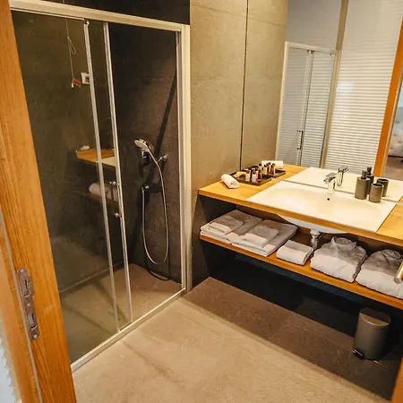 Gredic Heritage Residences 4* Dobrovo