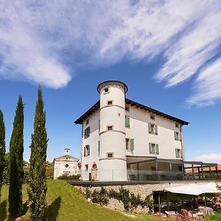 Gredic Heritage Residences Dobrovo