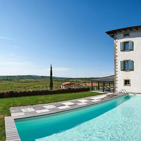 Gredic Heritage Residences 4* Dobrovo