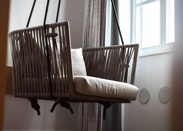 Gredic Heritage Residences Hotel Dobrovo